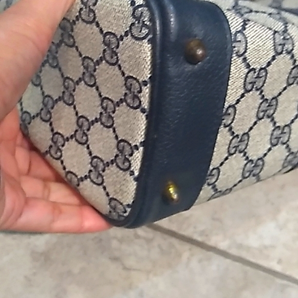 SOLD~Gucci Sherry Line Boston Bag - Picture 4 of 12